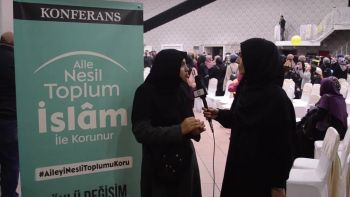Röportaj • Aileden Devlete İslâmi Toplumun İnşası Konferansı İstanbul