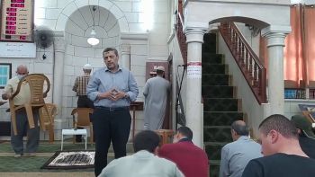 عزيزٌ في بيت المقدس