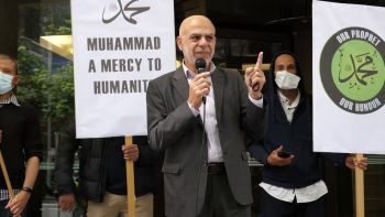 French Consulate Protest - Prophet Muhummad (saw) - Syd, Australia - Abu Anas (Arabic)