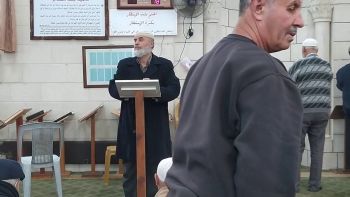 سَيُهْزَمُ الْجَمْعُ وَيُوَلُّونَ الدُّبُرَ