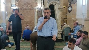 من خذل أخاه في مكان يحب نصرته خذله الله على رؤوس الخلائق يوم القيامة