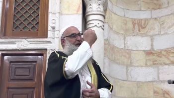 غزة ونابلس وجنين تنزف ورام الله ترقص