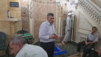 انه اخي من دونك ... فتعس المتزلفون للكافر