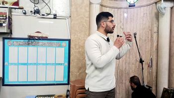 حكامنا في ذلك الزمان قاظونا بنشيئة الله وحكمانا في هذا الزمان يقودوننا بذلة أمريكا وهوان الإنجليز