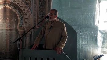 أيها المسلمون . أعيدوا بنيان نبيكم ولا تصمتوا على جرم عدوكم