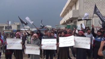 مظاهرة بعنوان: ثورتنا ضد الظلم فكفانا ظلماً || تجمع مخيمات الكرامة - ريف إدلب