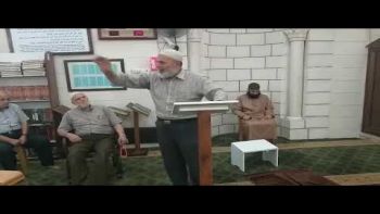 يعز عزيز القوم ما كان مؤمنا